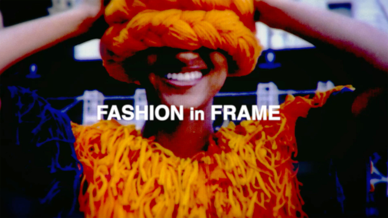 播放“Fashion in Frame”视频